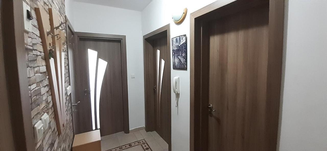Nana'S Apartment Warna Exterior foto